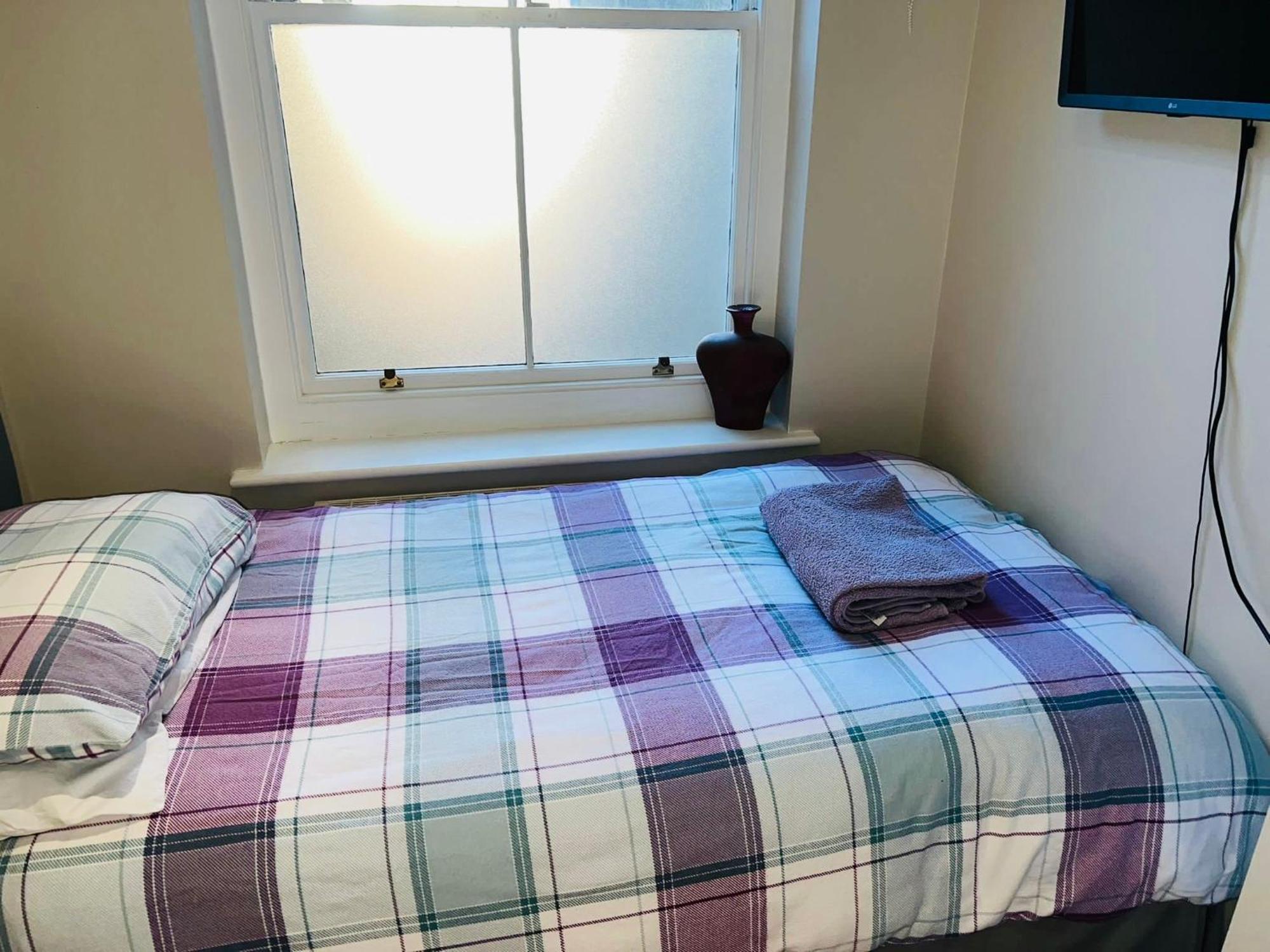 Bed For The Night, Close To Beach, Shops , Train St Leonards-on-Sea Zewnętrze zdjęcie